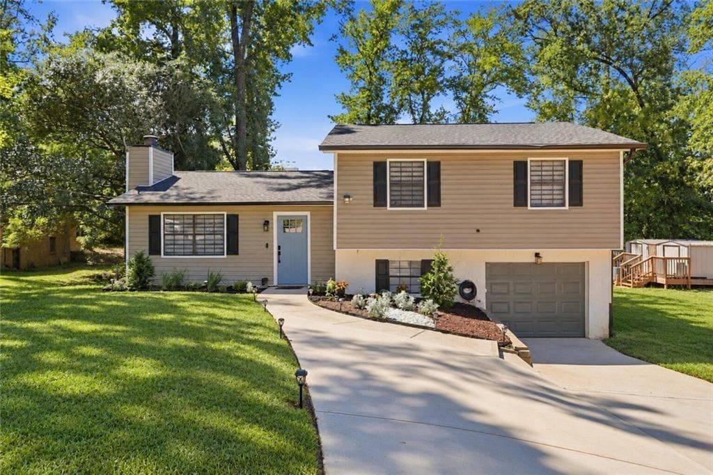 4 bedroom, 3 bathroom, 1,552 sq ft single family residence for rent at 3316 Alcazar Drive, Lilburn, GA 30047 for $3,000 a month — photo 1 of 36