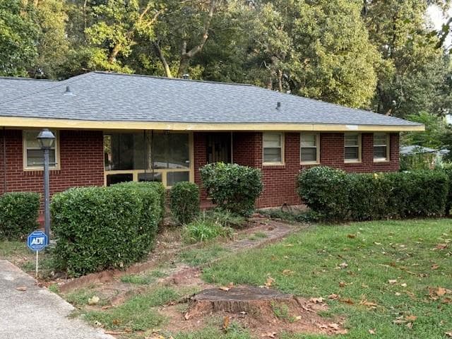 3 bedroom, 2 bathroom, 1,290 sq ft single family residence for rent at 920 S Stone Mountain Lithonia Road, Lithonia, GA 30058 for $1,575 a month