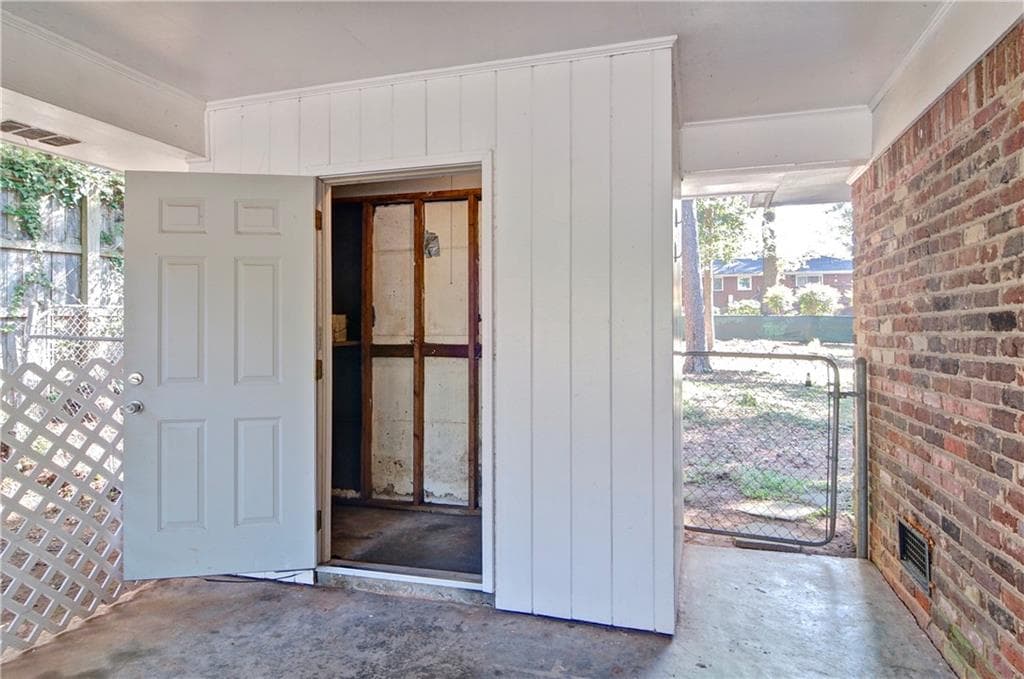 4 bedroom, 2 bathroom, 1,200 sq ft single family residence for sale at 1299 Mclendon Drive, Decatur, GA 30033 — photo 8