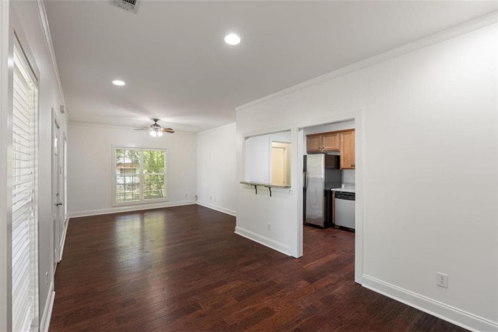 3 bedroom, 2 bathroom, 1,232 sq ft single family residence for sale at 145 Fairview Street, Athens, GA 30601 — photo 8