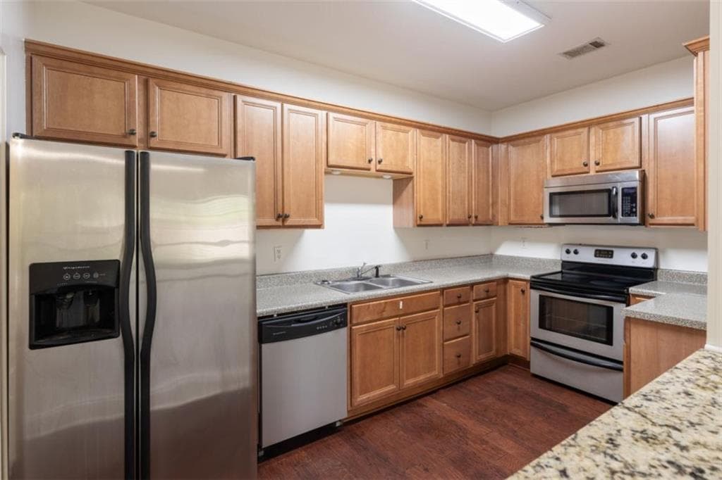 3 bedroom, 2 bathroom, 1,232 sq ft single family residence for sale at 145 Fairview Street, Athens, GA 30601 — photo 9