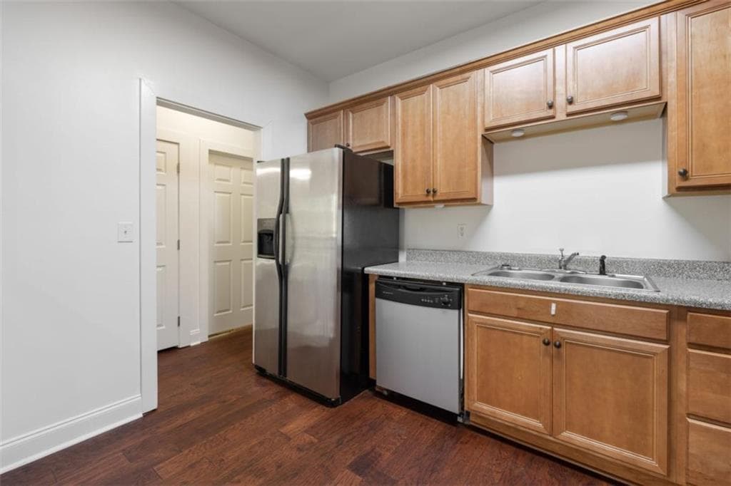 3 bedroom, 2 bathroom, 1,232 sq ft single family residence for sale at 145 Fairview Street, Athens, GA 30601 — photo 10