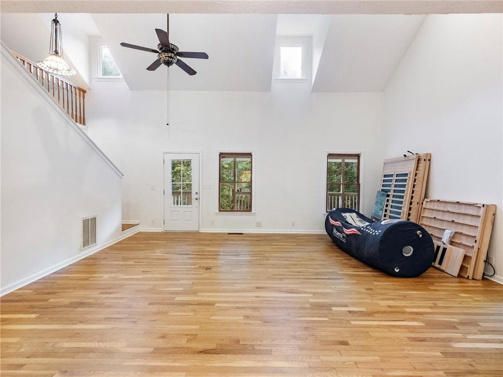 3 bedroom, 3 bathroom, 2,374 sq ft single family residence for sale at 7389 Williams Road, Flowery Branch, GA 30542 — photo 5