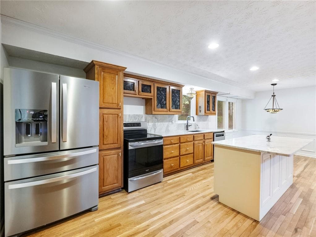 3 bedroom, 3 bathroom, 2,374 sq ft single family residence for sale at 7389 Williams Road, Flowery Branch, GA 30542 — photo 10