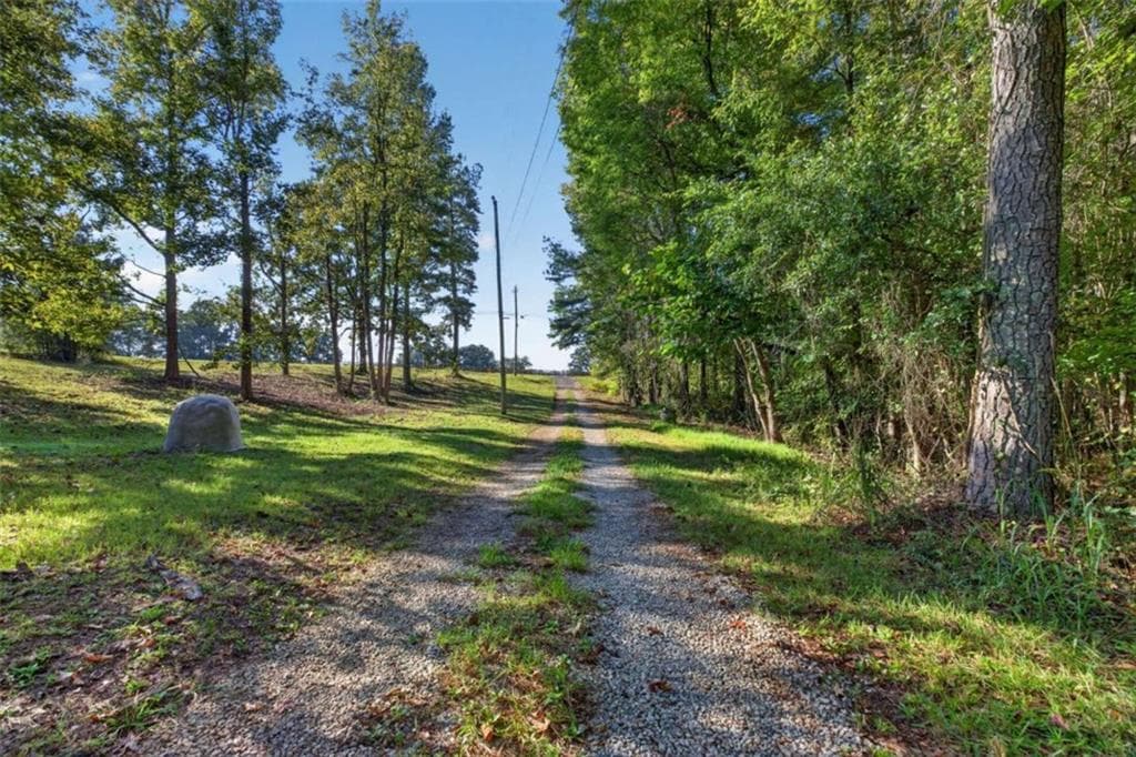 3 bedroom, 2 bathroom, 1,176 sq ft single family residence for sale at 12208 BUCHANAN Highway, Temple, GA 30179 — photo 5