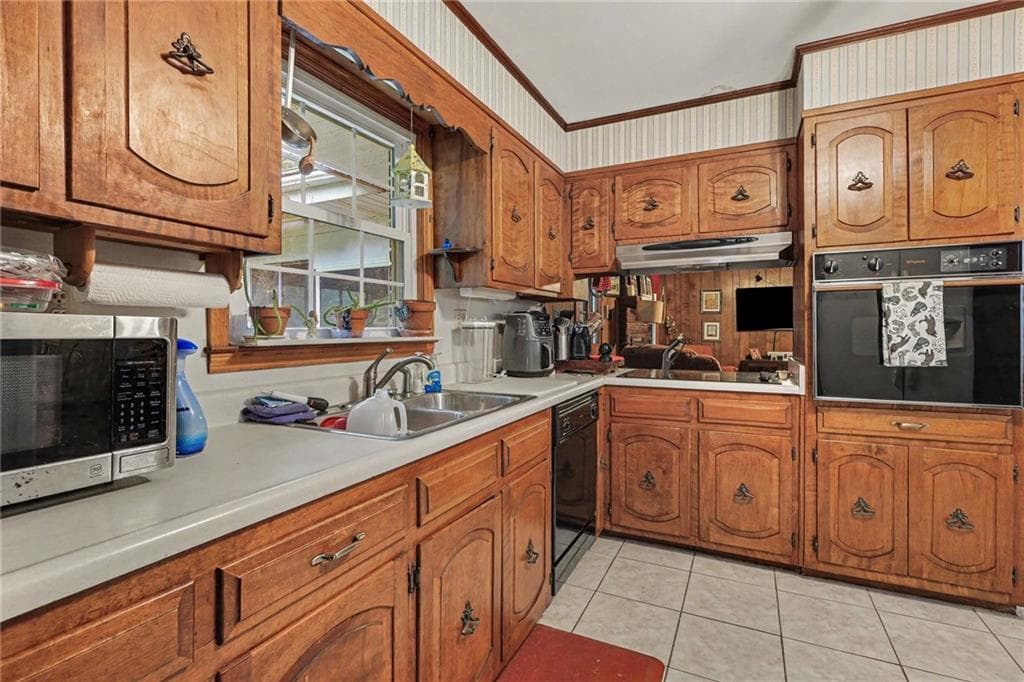 3 bedroom, 2 bathroom, 1,650 sq ft single family residence for sale at 1708 Norden Road, Riverdale, GA 30296 — photo 4