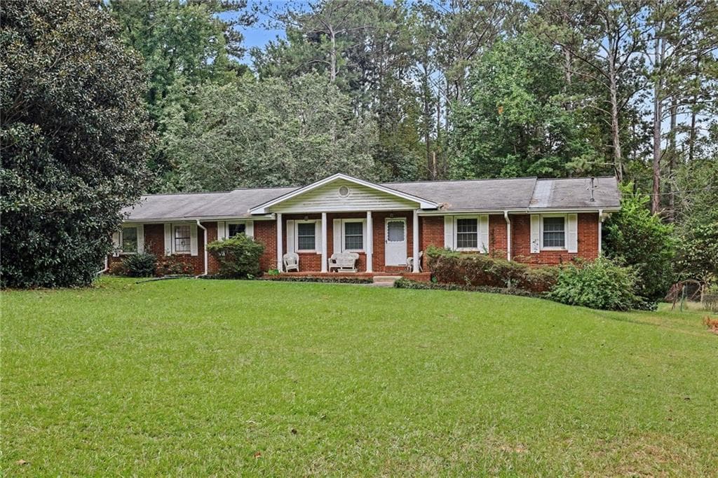 3 bedroom, 2 bathroom, 1,650 sq ft single family residence for sale at 1708 Norden Road, Riverdale, GA 30296 — photo 6