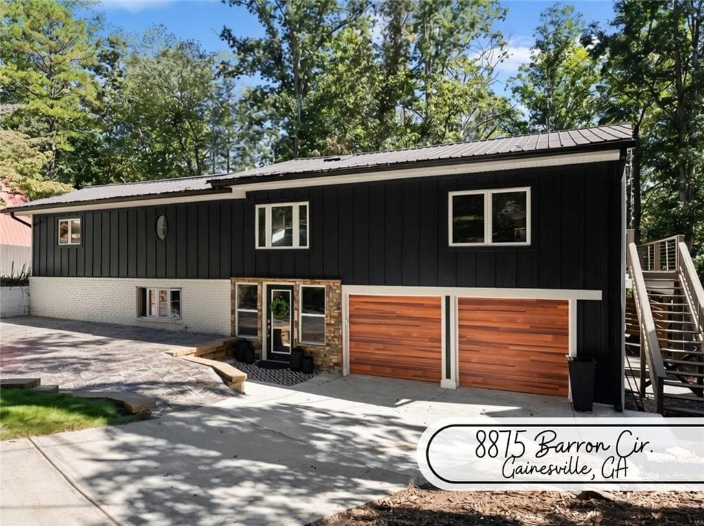 4 bedroom, 3 bathroom, 3,069 sq ft single family residence for sale at 8875 Barron Circle, Gainesville, GA 30506