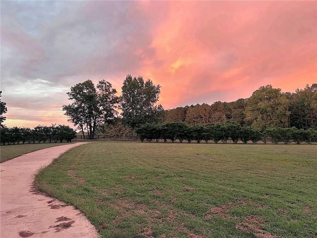 3 bedroom, 2 bathroom, 1,184 sq ft single family residence for sale at 1815 Midway Church Road, Newborn, GA 30056 — photo 3