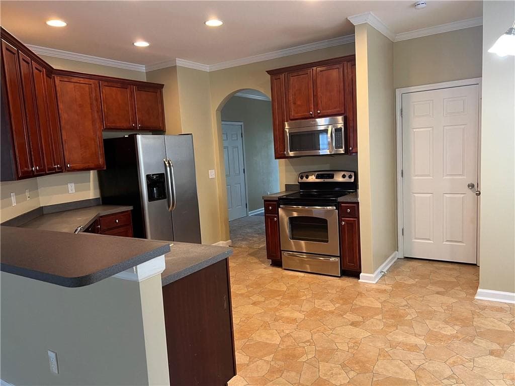 5 bedroom, 4 bathroom, 2,950 sq ft single family residence for rent at 6321 stewart ridge, Buford, GA 30518 for $2,395 a month — photo 4