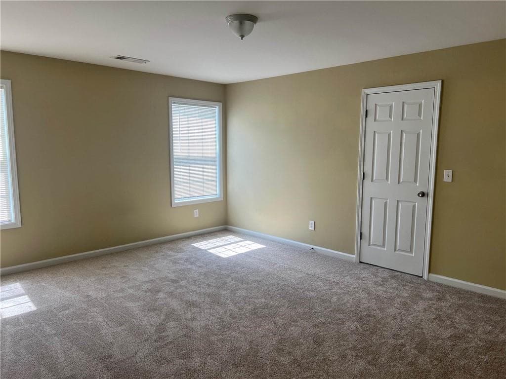 5 bedroom, 4 bathroom, 2,950 sq ft single family residence for rent at 6321 stewart ridge, Buford, GA 30518 for $2,395 a month — photo 8