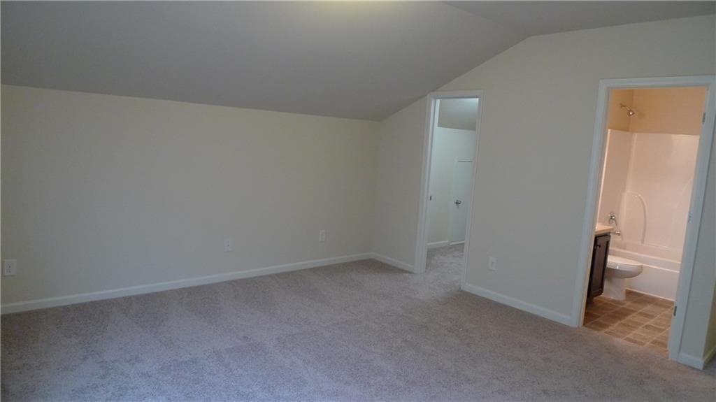 4 bedroom, 4 bathroom, 2,478 sq ft single family residence for rent at 3487 Greyhawk Crossing, Buford, GA 30519 for $2,395 a month — photo 6