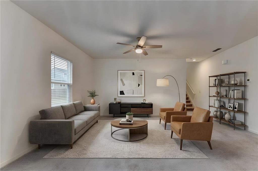 5 bedroom, 3 bathroom, 2,302 sq ft single family residence for rent at 304 Coronado Drive, Locust Grove, GA 30248 for $2,400 a month — photo 4