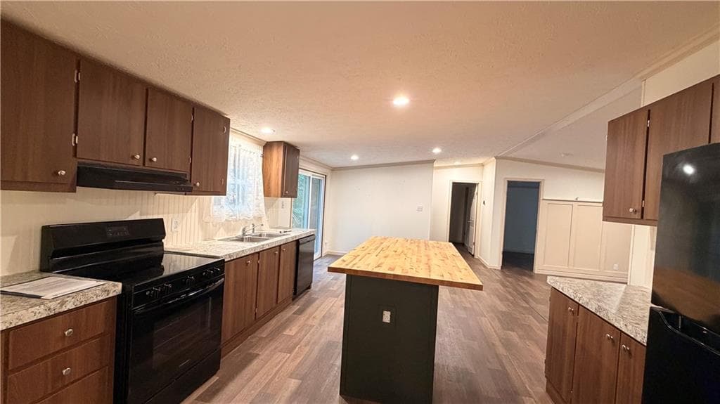 3 bedroom, 2 bathroom, 1,568 sq ft single family residence for sale at 575 Cherokee Forest Park Drive, Ball Ground, GA 30107 — photo 6