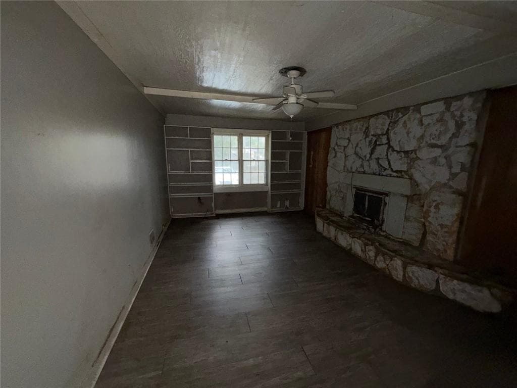 4 bedroom, 2 bathroom, 1,288 sq ft single family residence for sale at 1164 Azalea Circle, Marietta, GA 30062 — photo 5