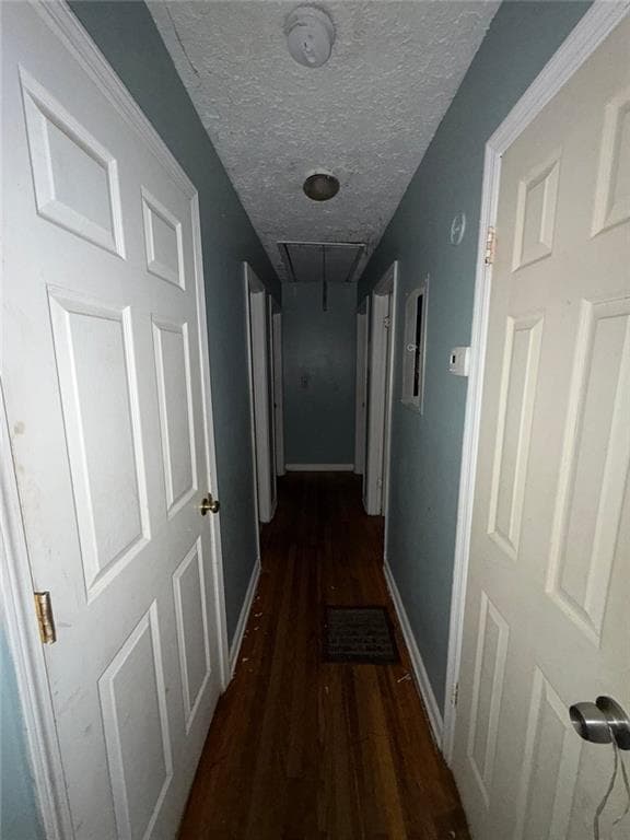 4 bedroom, 2 bathroom, 1,288 sq ft single family residence for sale at 1164 Azalea Circle, Marietta, GA 30062 — photo 8