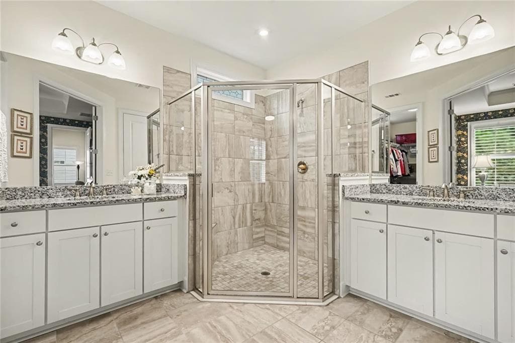 3 bedroom, 3 bathroom, 2,883 sq ft single family residence for sale at 188 Chatuge Drive, Hoschton, GA 30548 — photo 4