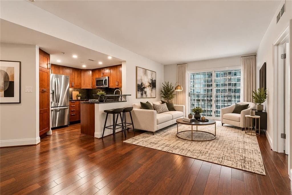 2 bedroom, 2 bathroom, 1,007 sq ft condominium for sale at 199 14th Street 1408, Atlanta, GA 30309 — photo 5