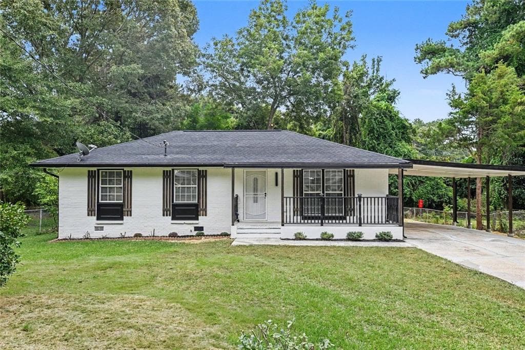 3 bedroom, 2 bathroom, 1,050 sq ft single family residence for sale at 2676 Beacon Drive, Atlanta, GA 30349
