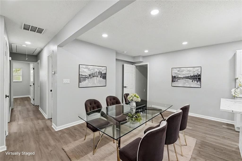 3 bedroom, 2 bathroom, 1,050 sq ft single family residence for sale at 2676 Beacon Drive, Atlanta, GA 30349 — photo 9