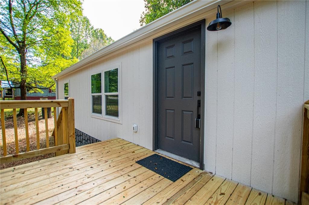 3 bedroom, 2 bathroom, 1,056 sq ft single family residence for sale at 77 Rock Springs Lake Drive, Carrollton, GA 30116 — photo 8