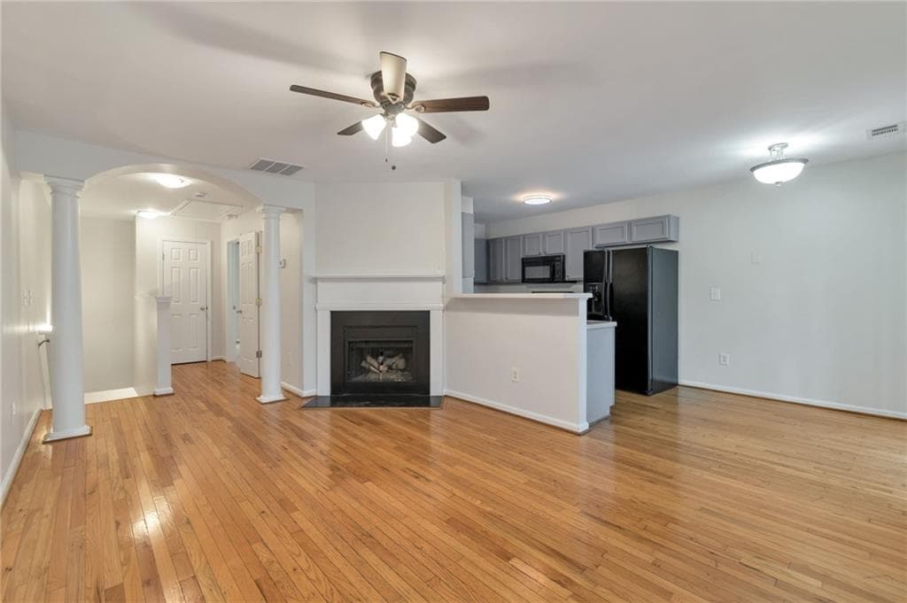 2 bedroom, 3 bathroom, 1,429 sq ft townhouse for rent at 2191 Dillard Crossing, Tucker, GA 30084 for $1,900 a month — photo 8