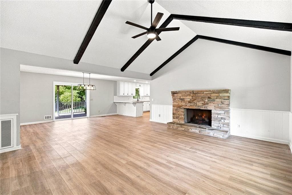 3 bedroom, 2 bathroom, 1,792 sq ft single family residence for sale at 13480 New Providence Road, Alpharetta, GA 30004 — photo 5