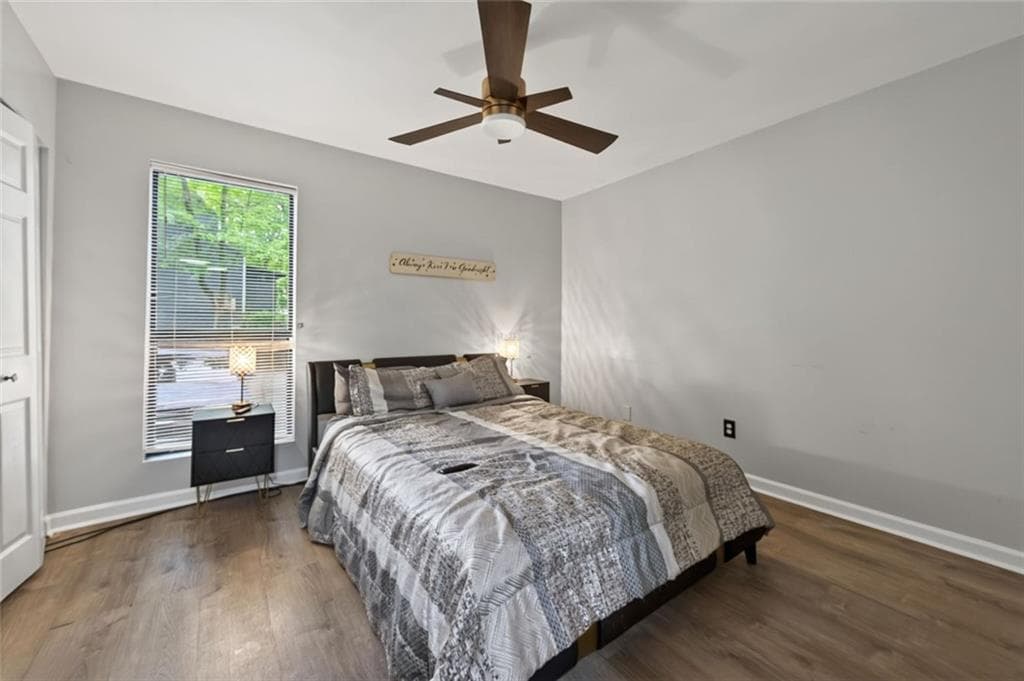 4 bedroom, 4 bathroom, 2,820 sq ft condominium for sale at 1039 Mariners Court, Stone Mountain, GA 30083 — photo 4