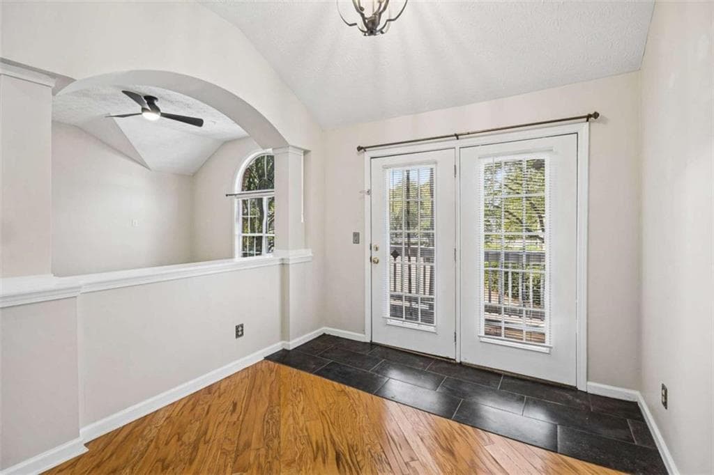 2 bedroom, 2 bathroom, 1,178 sq ft condominium for sale at 4331 Orchard Park Court 4331, Stone Mountain, GA 30083 — photo 8