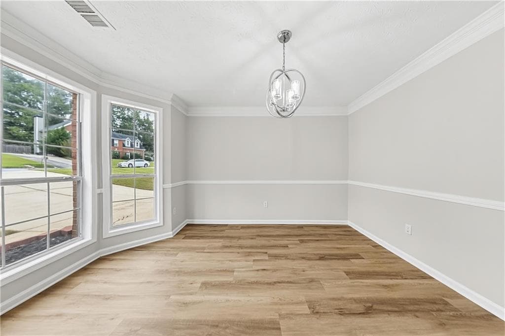 4 bedroom, 3 bathroom, 2,694 sq ft single family residence for sale at 175 Championship Court, Fayetteville, GA 30215 — photo 5