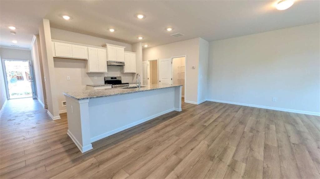 3 bedroom, 3 bathroom, 1,734 sq ft single family residence for sale at 525 Hayes Lane, Canton, GA 30115 — photo 5