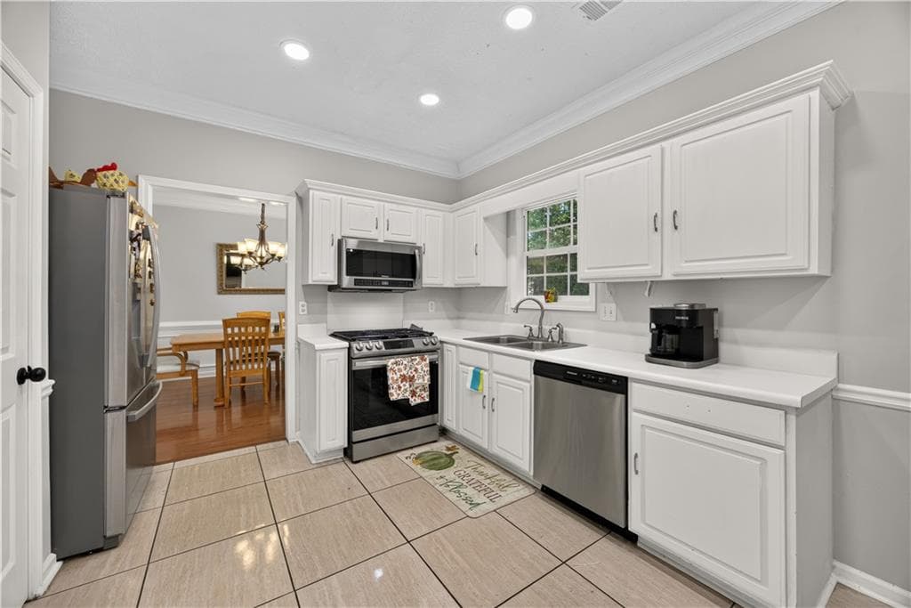 4 bedroom, 3 bathroom, 2,345 sq ft single family residence for sale at 455 Cotton Gin Lane, Lawrenceville, GA 30045 — photo 6