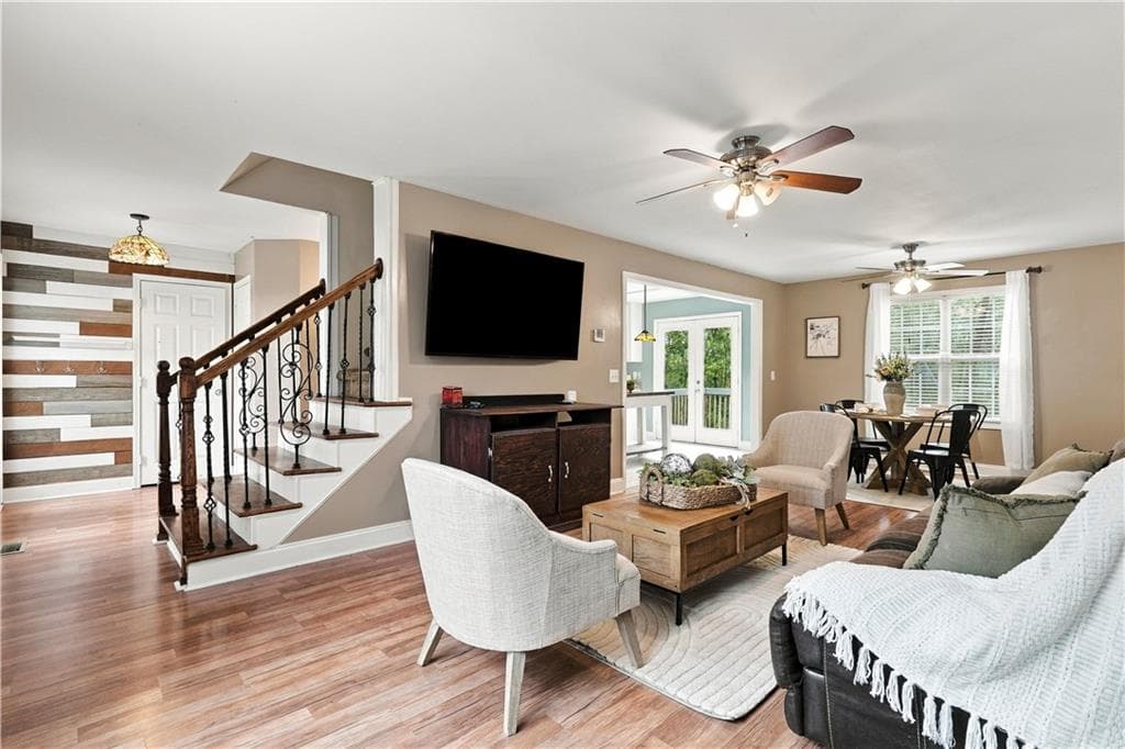 3 bedroom, 3 bathroom, 2,268 sq ft single family residence for sale at 196 W Scott Court, Fairmount, GA 30139 — photo 4
