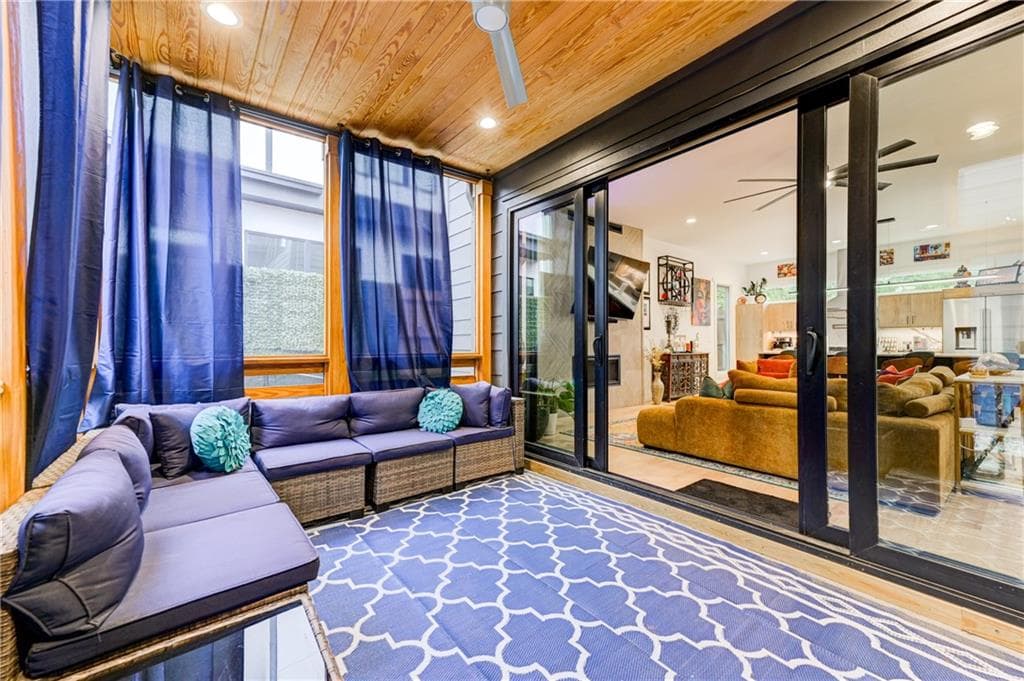 5 bedroom, 5 bathroom, 2,713 sq ft townhouse for sale at 10 Moreland, Atlanta, GA 30307 — photo 4