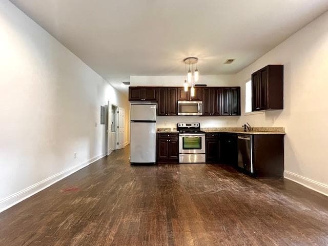 2 bedroom, 2 bathroom, 1,100 sq ft duplex for rent at 1276 Hill Street B, Atlanta, GA 30315 for $1,745 a month — photo 4