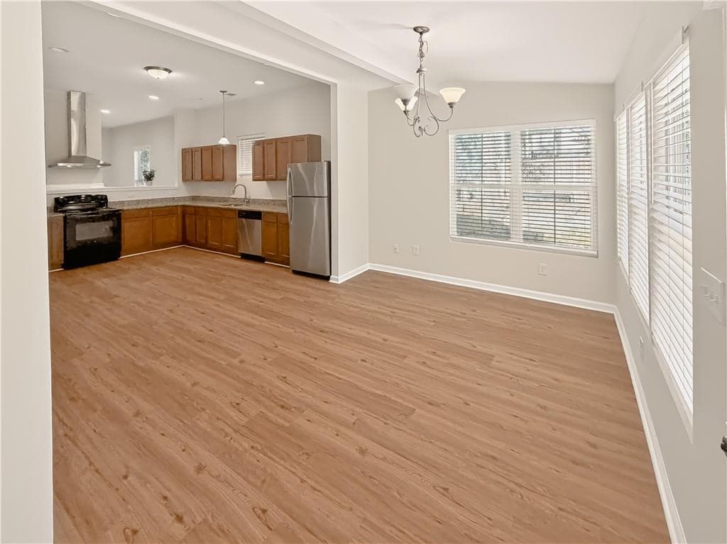2 bedroom, 1 bathroom, 1,224 sq ft single family residence for rent at 1735 Bolton Road, Atlanta, GA 30318 for $2,600 a month — photo 9