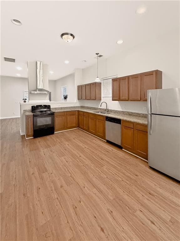 2 bedroom, 1 bathroom, 1,224 sq ft single family residence for rent at 1735 Bolton Road, Atlanta, GA 30318 for $2,600 a month — photo 5