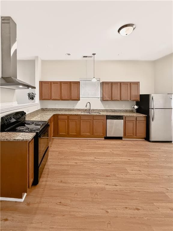 2 bedroom, 1 bathroom, 1,224 sq ft single family residence for rent at 1735 Bolton Road, Atlanta, GA 30318 for $2,600 a month — photo 6