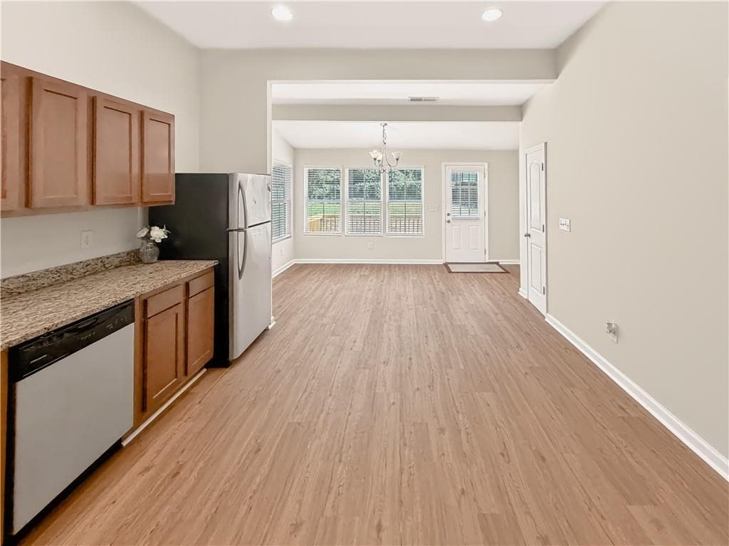 2 bedroom, 1 bathroom, 1,224 sq ft single family residence for rent at 1735 Bolton Road, Atlanta, GA 30318 for $2,600 a month — photo 7