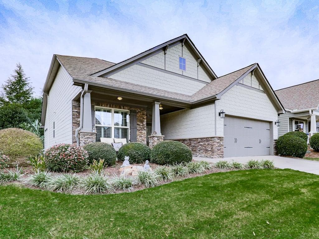2 bedroom, 2 bathroom, 1,418 sq ft single family residence for sale at 601 Hemlock Trail, Canton, GA 30114 — photo 4
