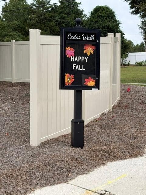 4 bedroom, 3 bathroom, 2,986 sq ft single family residence for sale at 1820 E Cedar Walk Lane, Conley, GA 30288 — photo 5
