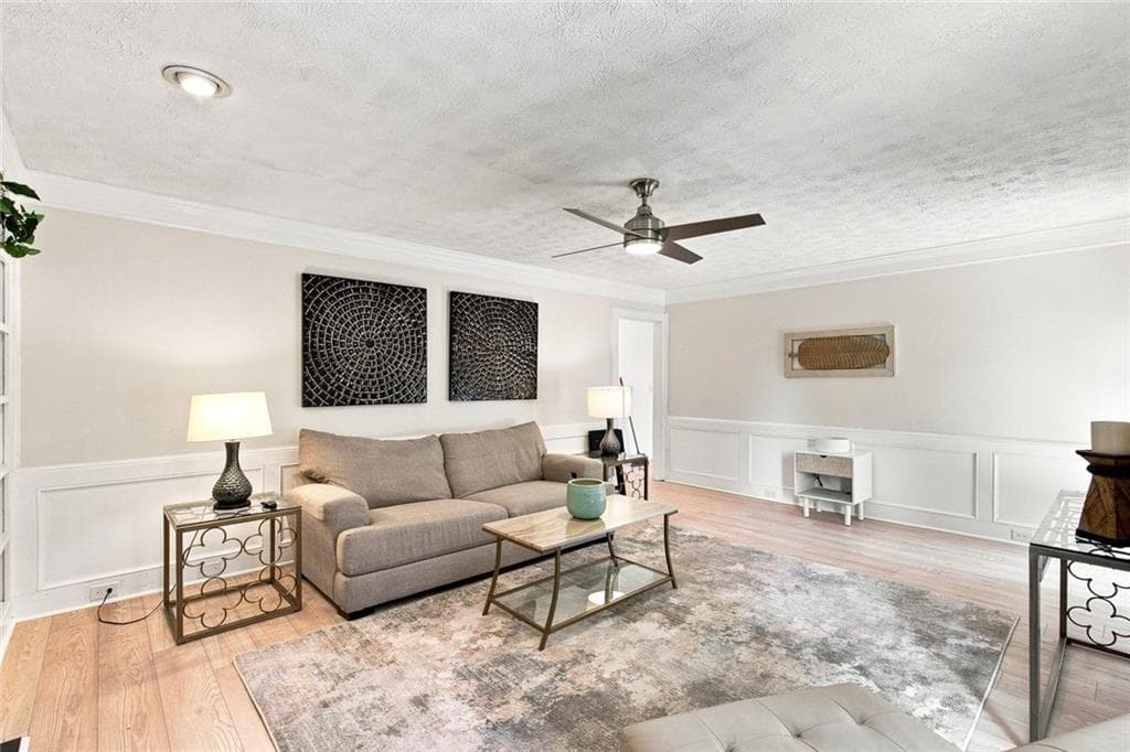 5 bedroom, 3 bathroom, 3,048 sq ft single family residence for rent at 1494 Oak Springs Drive, Marietta, GA 30066 for $3,500 a month — photo 9