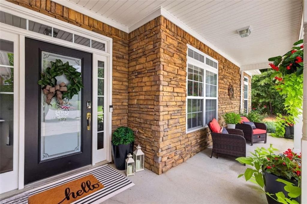 3 bedroom, 2 bathroom, 2,423 sq ft single family residence for sale at 135 Clear Spring Lane, Oxford, GA 30054 — photo 3