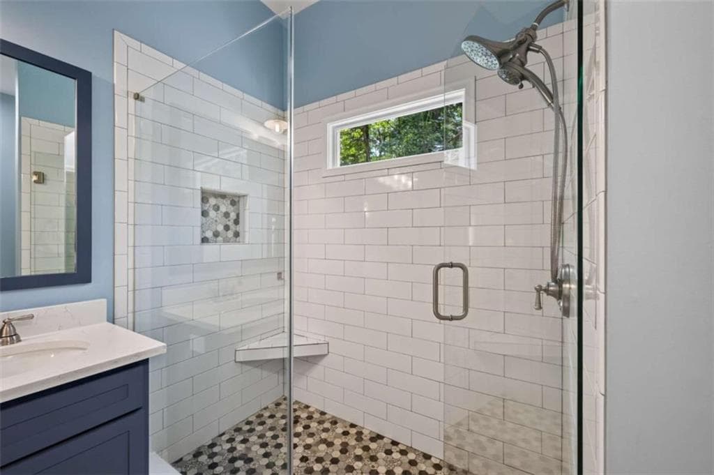 3 bedroom, 2 bathroom, 2,423 sq ft single family residence for sale at 135 Clear Spring Lane, Oxford, GA 30054 — photo 9