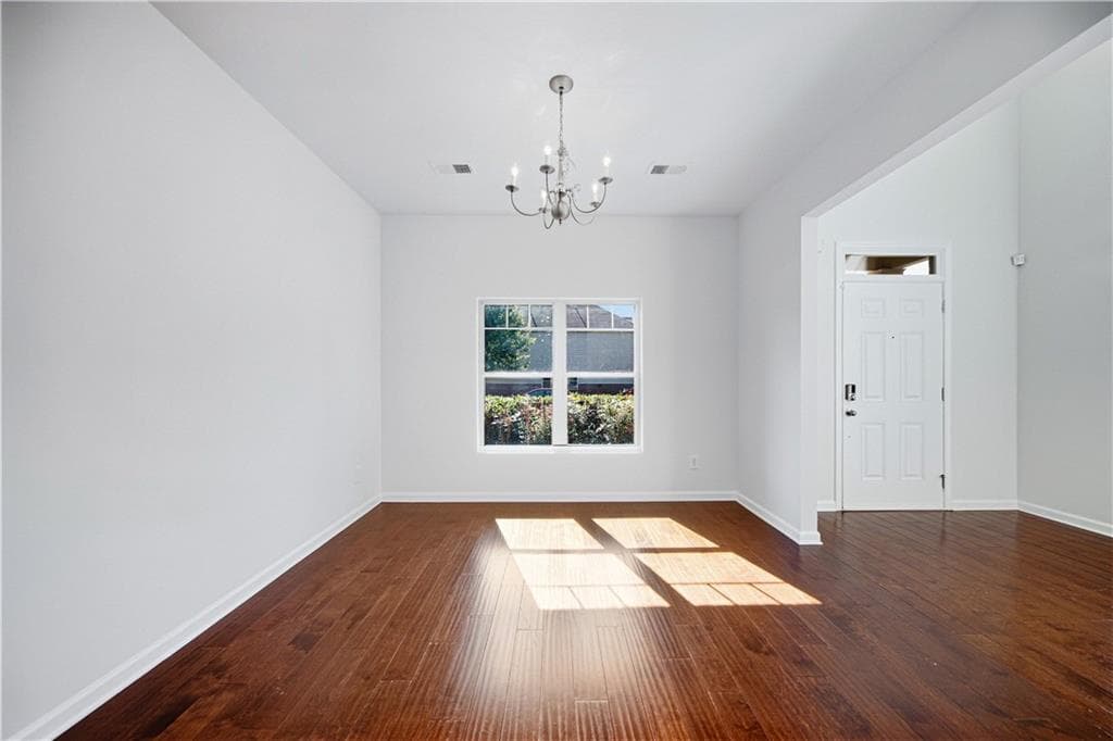 5 bedroom, 3 bathroom, 2,873 sq ft single family residence for sale at 1960 Mulberry Park Drive, Dacula, GA 30019 — photo 6