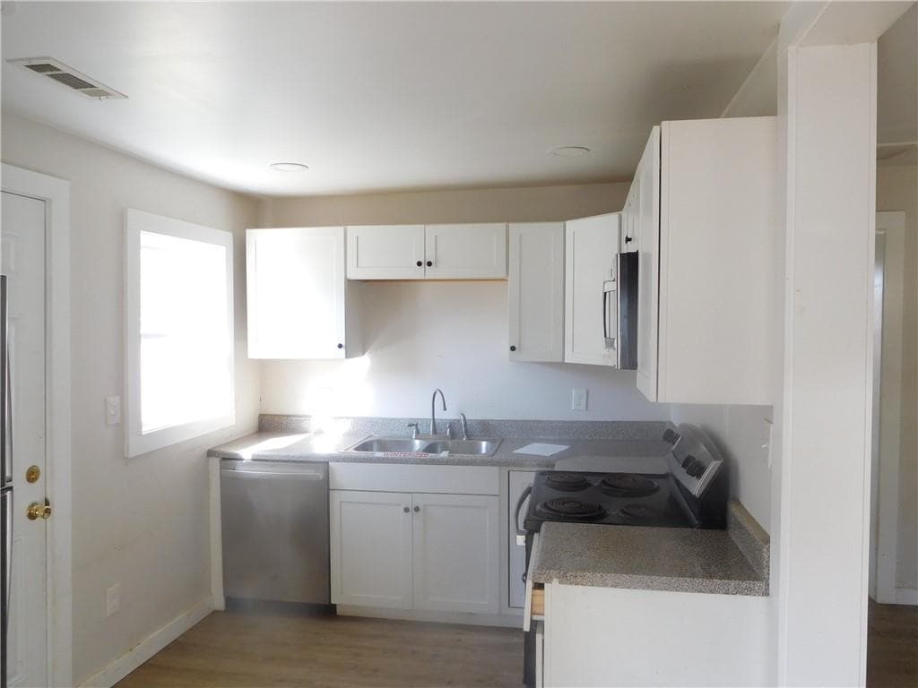 2 bedroom, 1 bathroom, 790 sq ft single family residence for sale at 102 Hosea Street, Rome, GA 30161 — photo 6