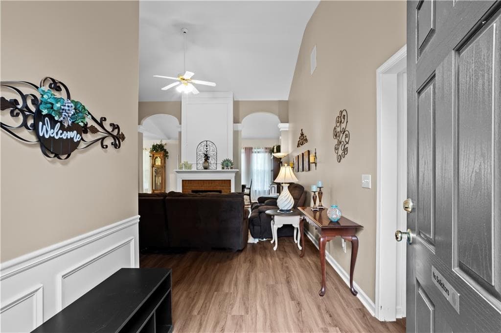 3 bedroom, 2 bathroom, 2,101 sq ft single family residence for sale at 2014 Devonhurst Drive, Powder Springs, GA 30127 — photo 4