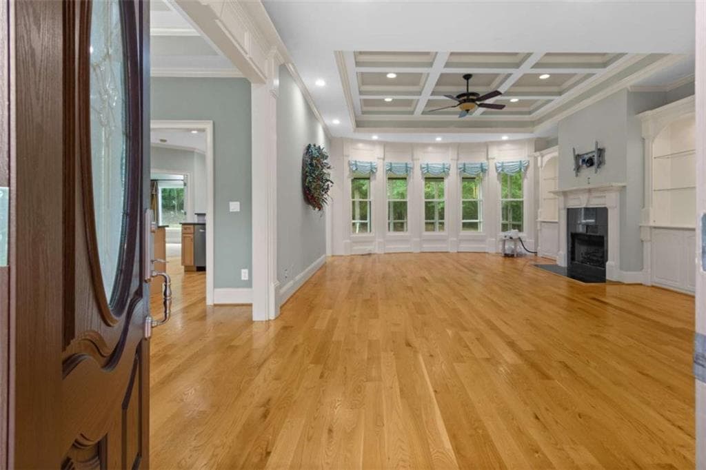 3 bedroom, 4 bathroom, 4,343 sq ft single family residence for sale at 124 Sweetwater Ridge, Hoschton, GA 30548 — photo 6