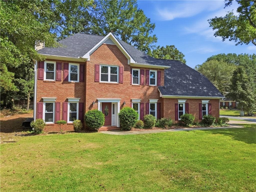 4 bedroom, 3 bathroom, 2,803 sq ft single family residence for sale at 2730 Wynford Avenue, Marietta, GA 30064