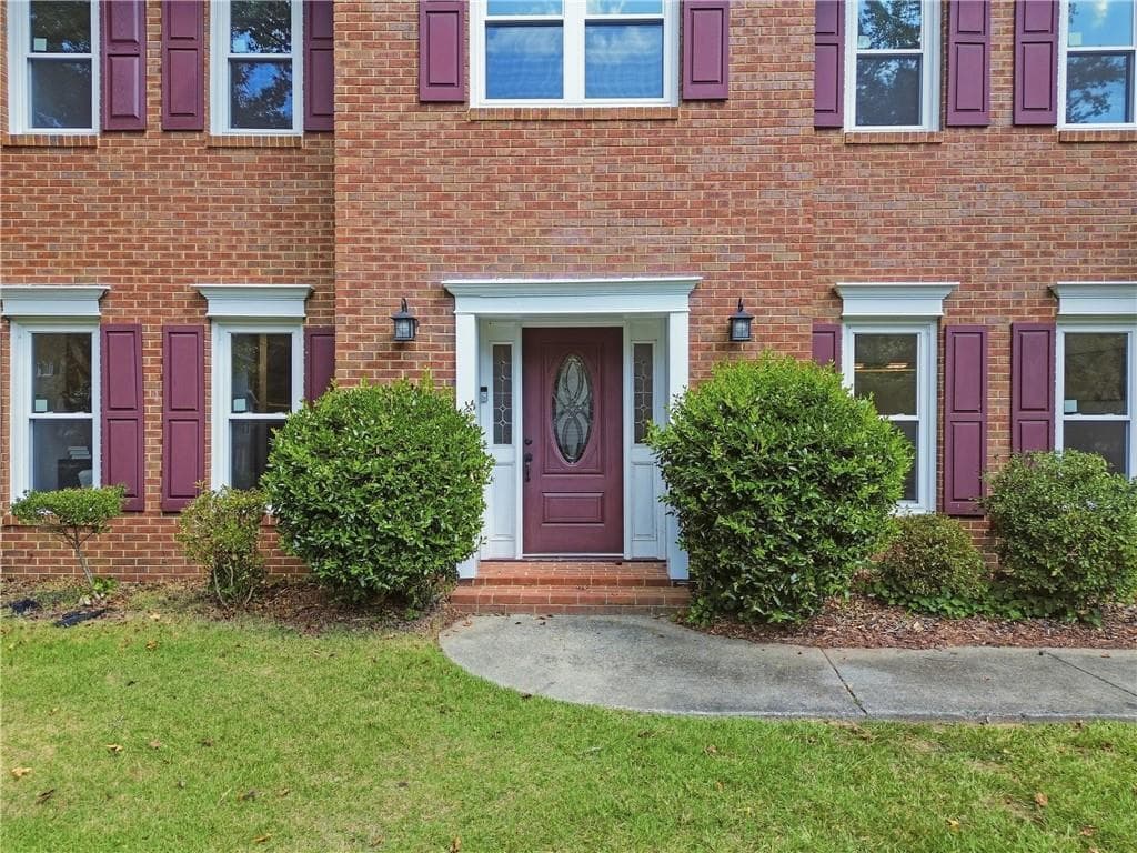 4 bedroom, 3 bathroom, 2,803 sq ft single family residence for sale at 2730 Wynford Avenue, Marietta, GA 30064 — photo 3